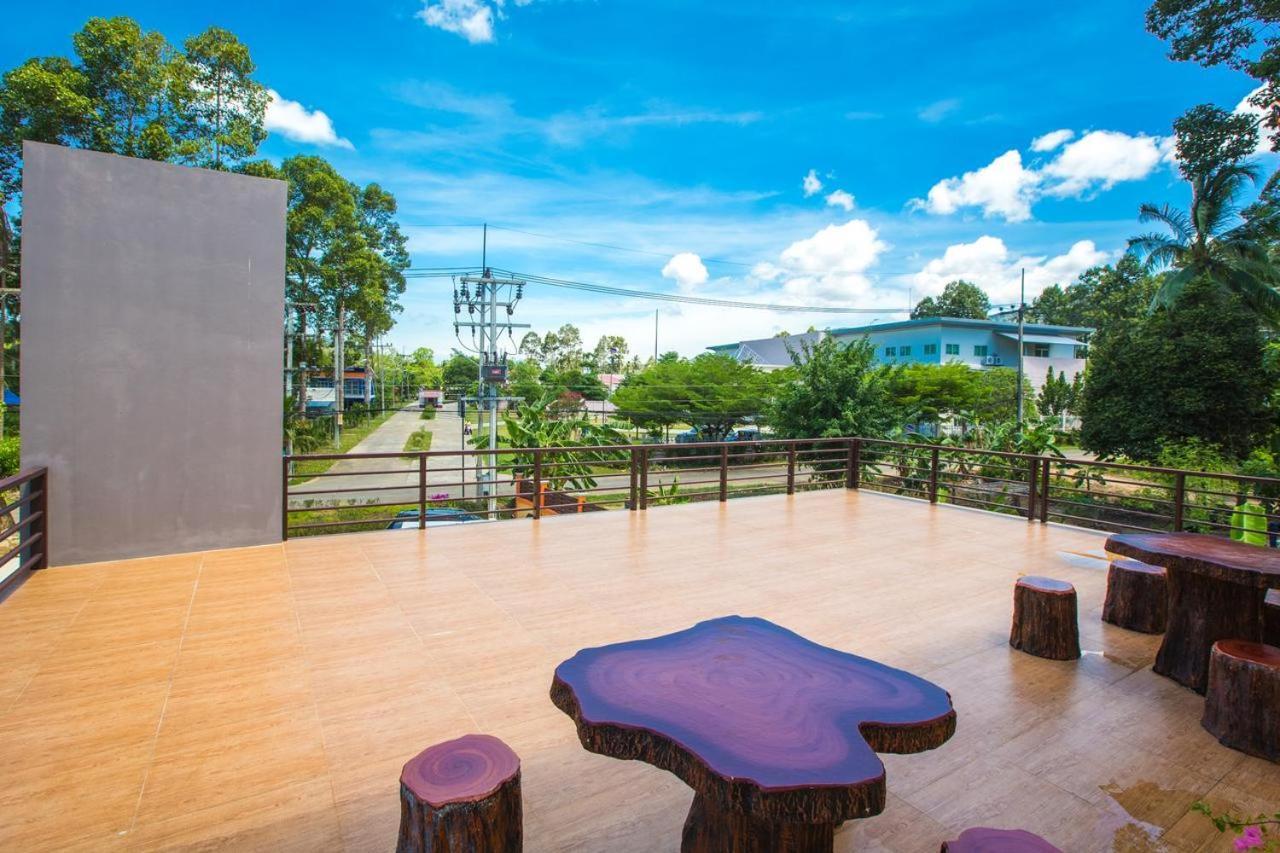Oyo 515 Fewtor Place Lamai Beach  Exterior photo